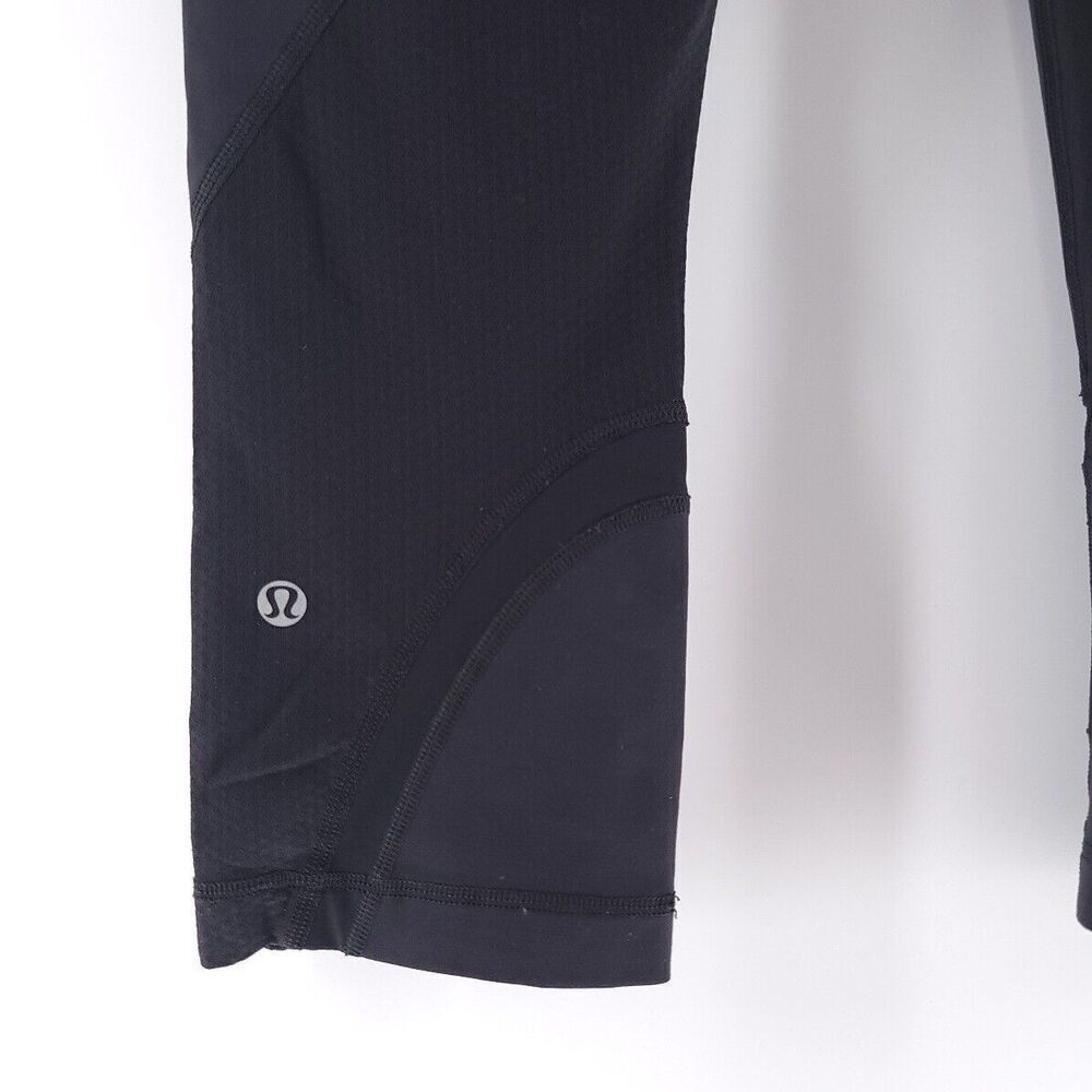 Lululemon Solid Black Back Zip Pocket Active Crop… - image 7